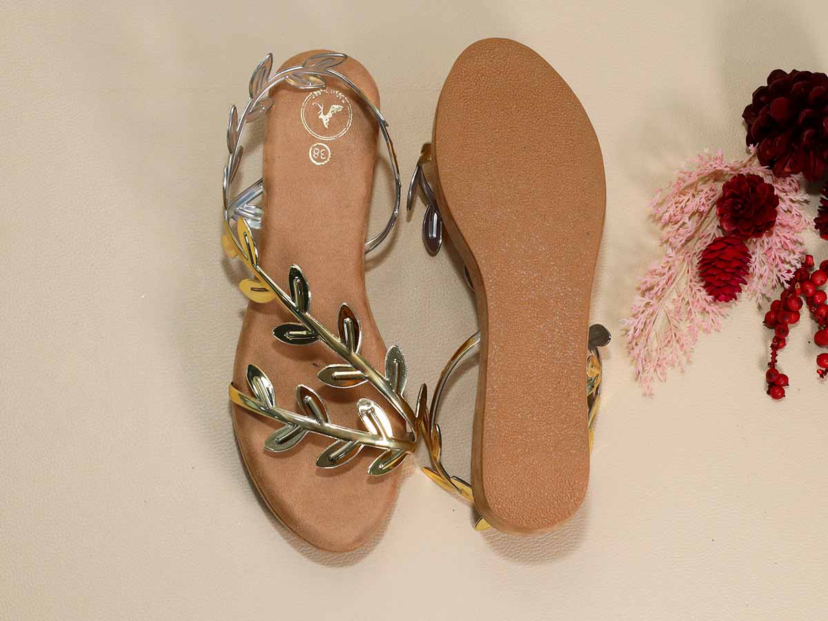 Gold Leafy Beige Wedge