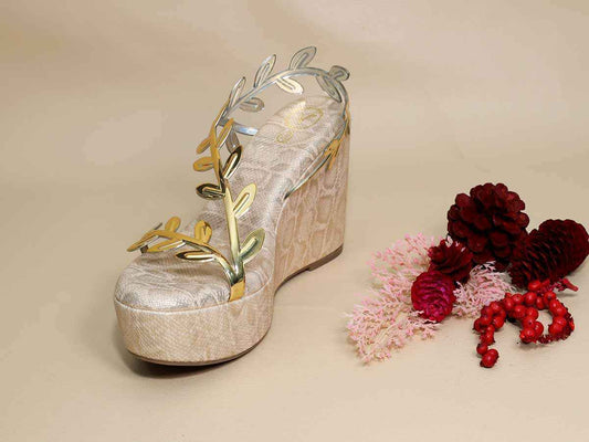 Gold Leafy Leapord Wedge