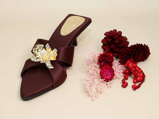 Zeno Brown Kitten Heel