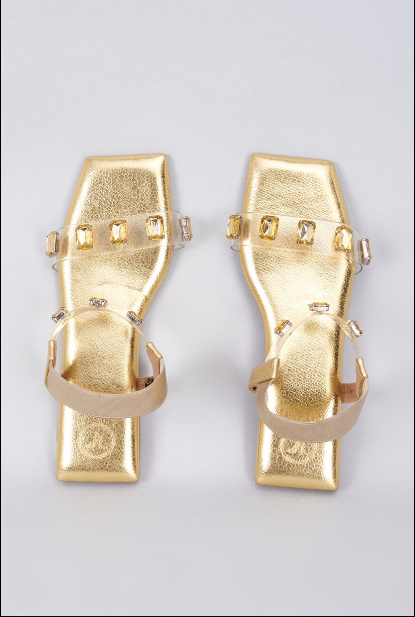 Close Toe Faux Leather Gold Carat Elasty Flats
