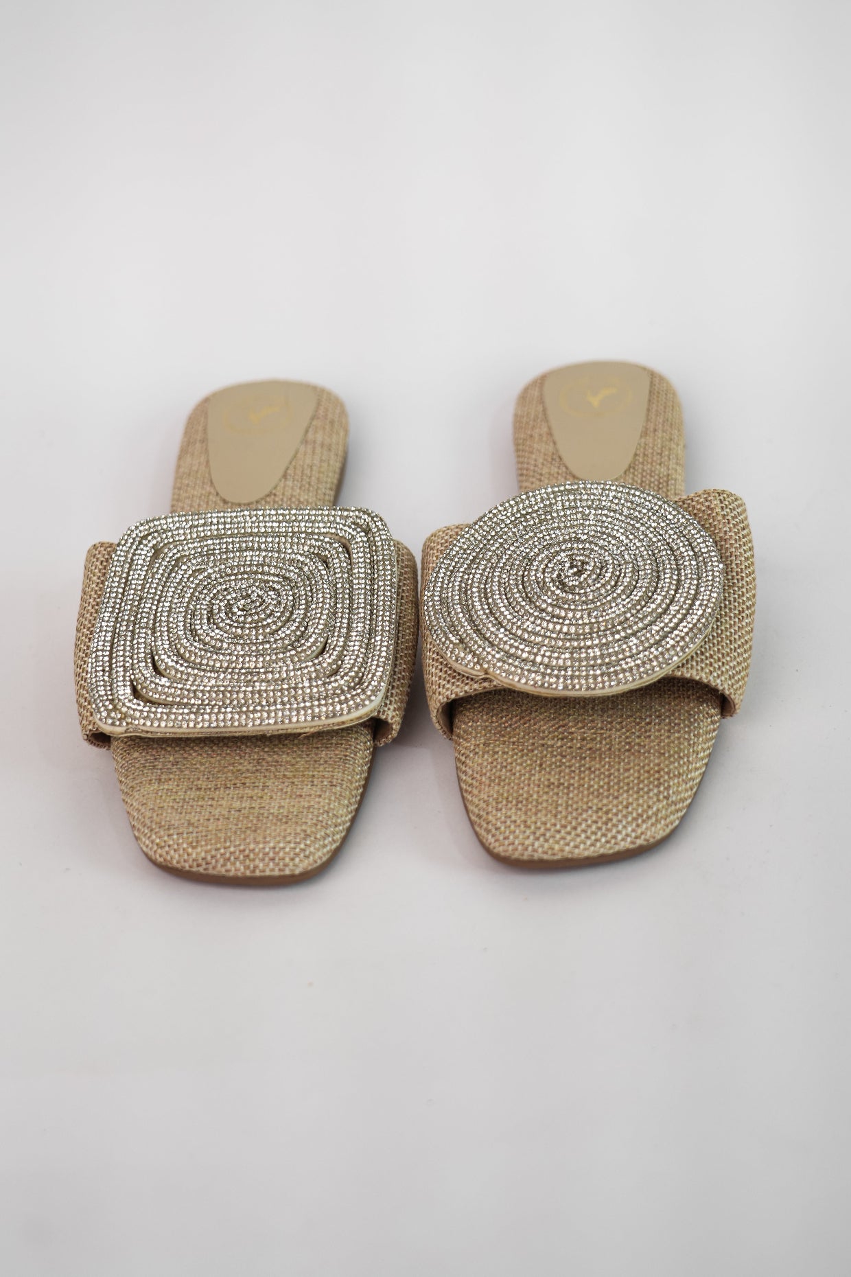 Beige Open Toe Narrow Fit Cube Globe Jute Flats