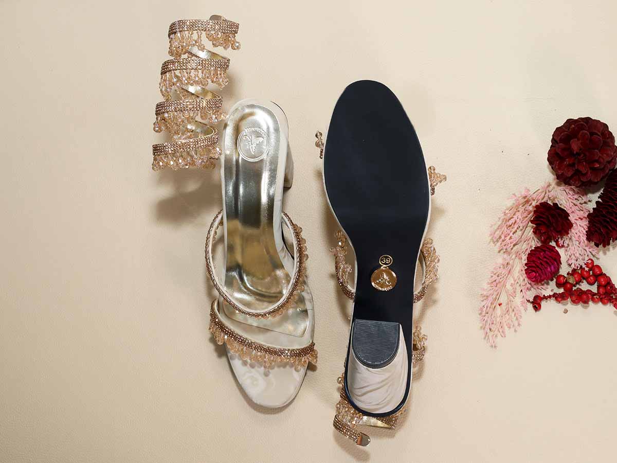 Glitz Spring Beige Levated Elevations Heel