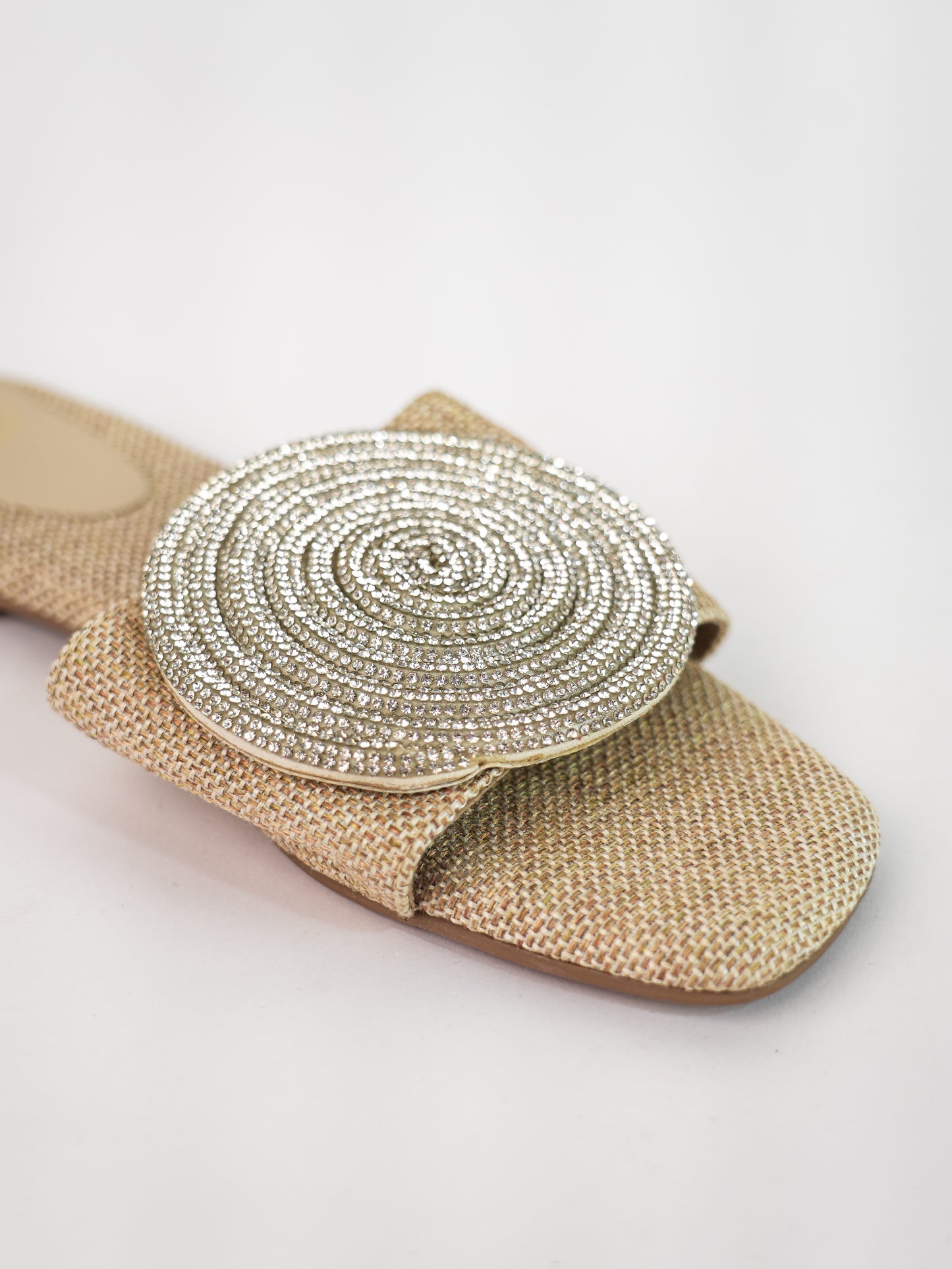 Beige Open Toe Narrow Fit Cube Globe Jute Flats