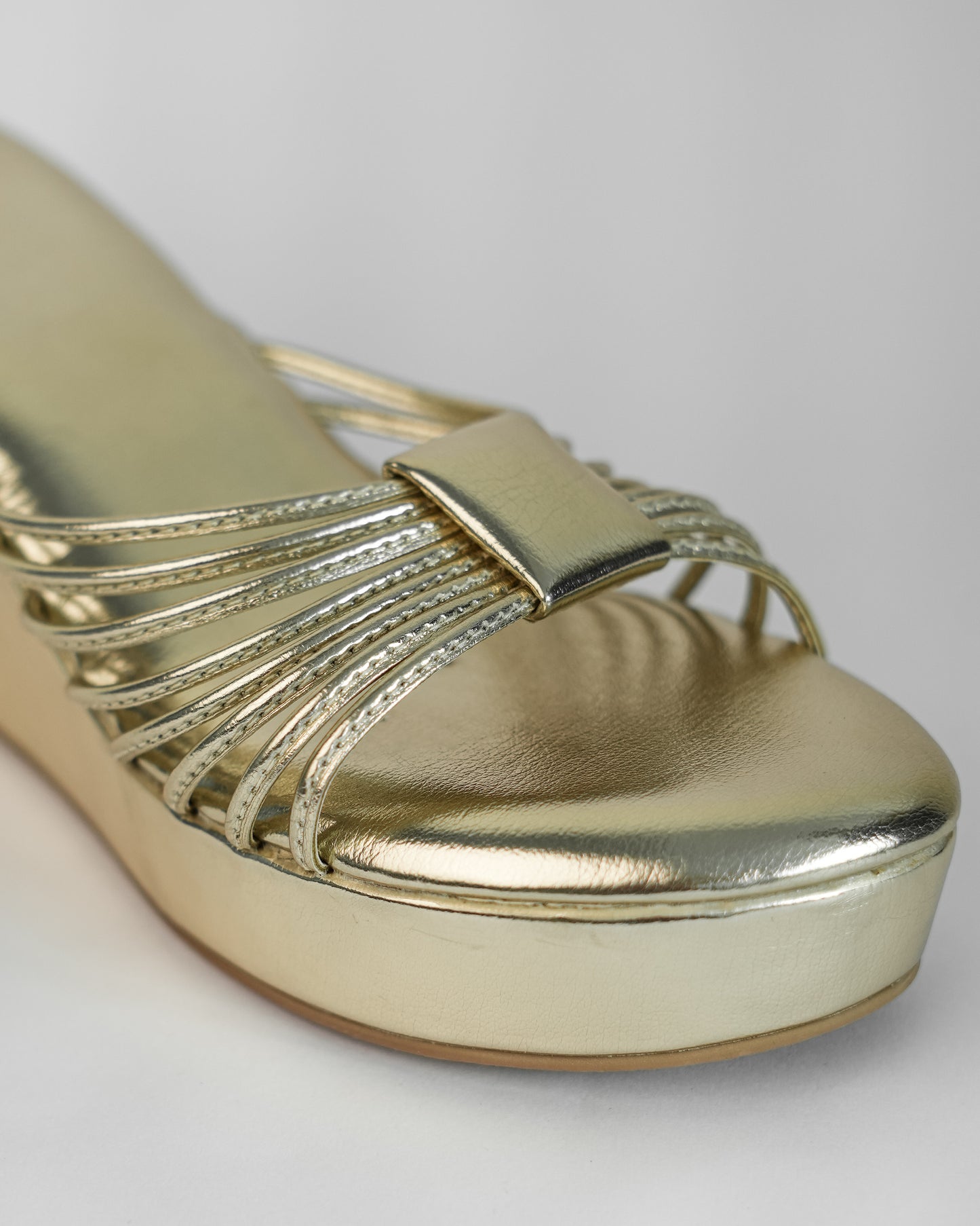 Gold Open Toe Slip-on closure Biscuit Wedge