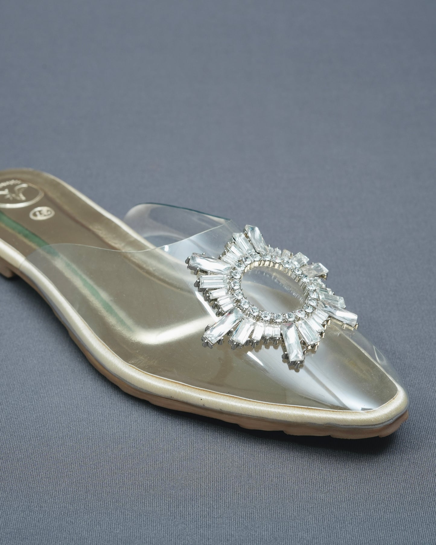 Close Toe Faux Leather Gold star Flats