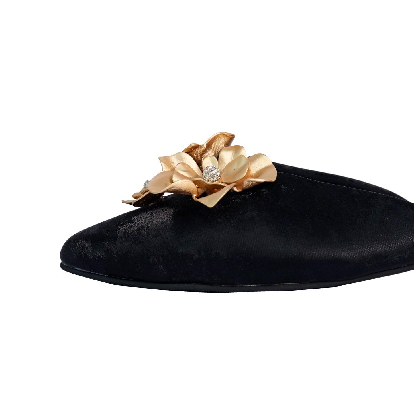 Women Floral Embroidered Black Buns & Roses Kitten Heel