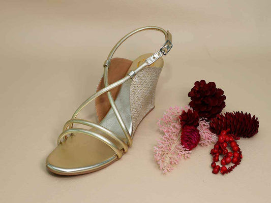 Gold String Half Wedge
