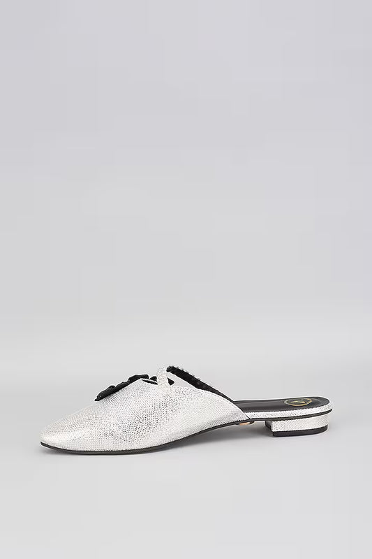 Close Toe Faux Leather Silver Lilly Mules Flats