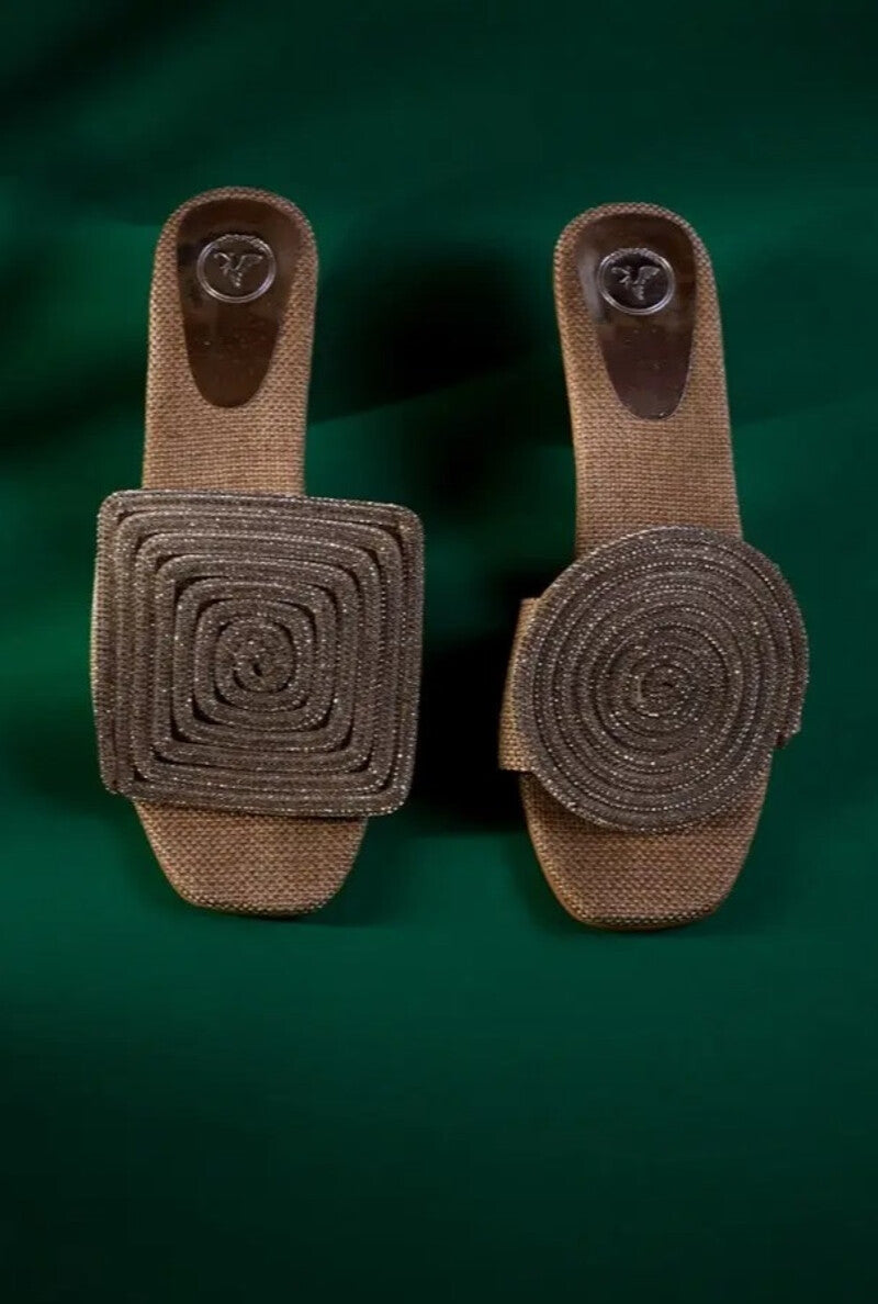 Cube Globe Heel