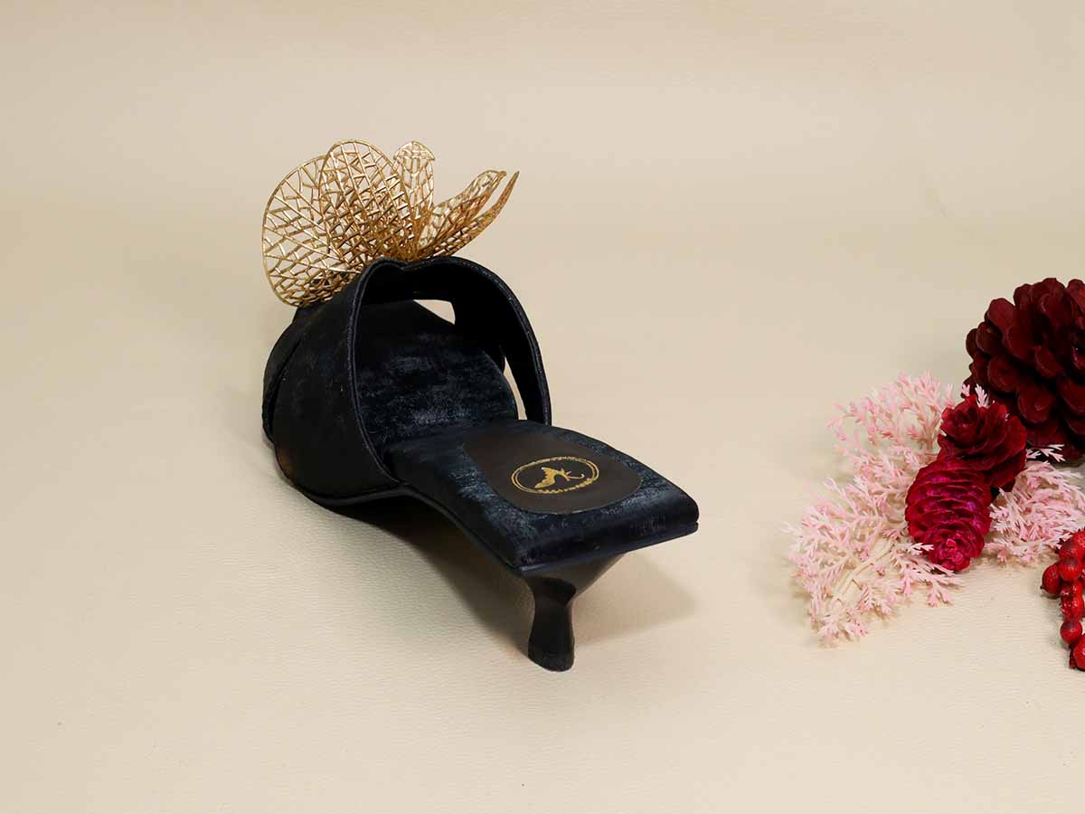 Gold Flower Black Kitten Heel