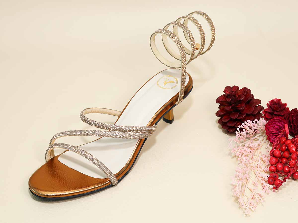 Junk Gold Spring Kitten Heel