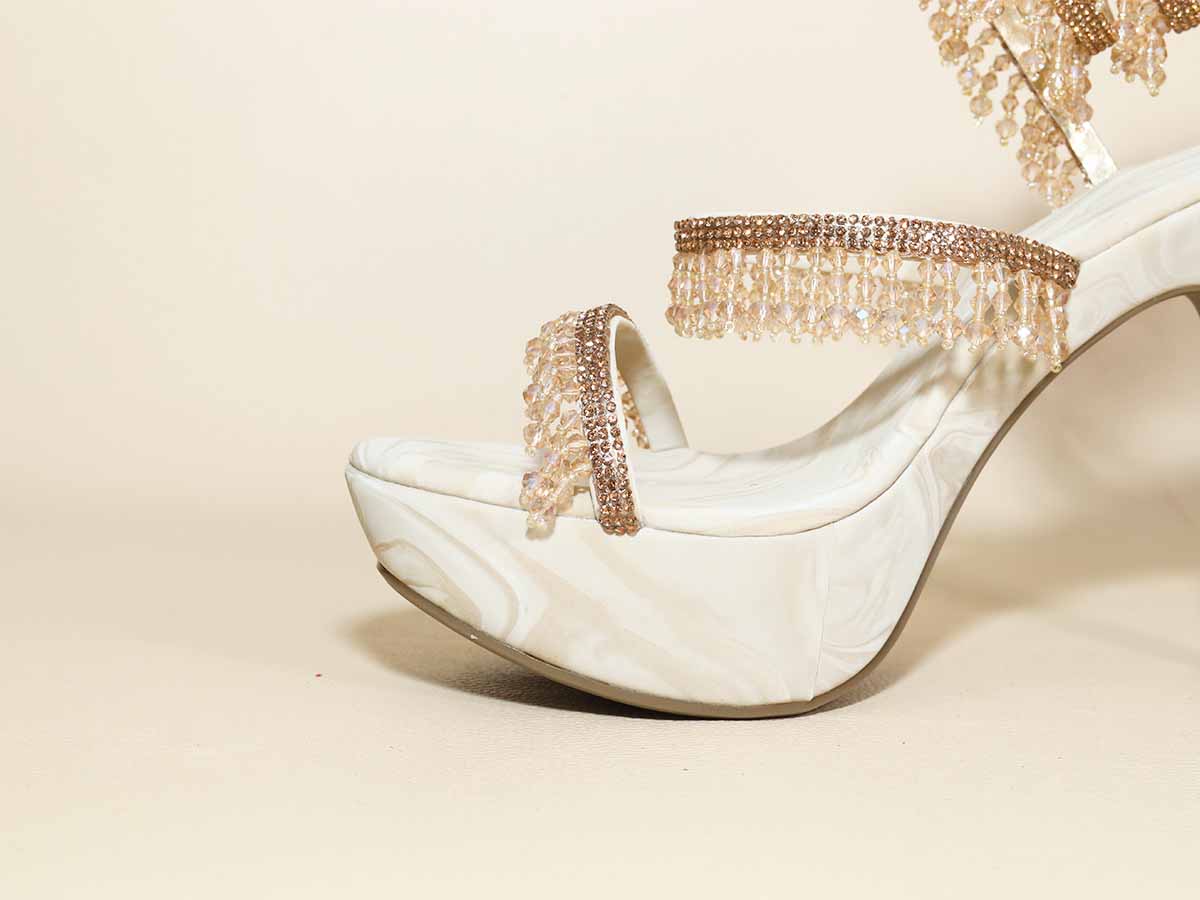 Glitz Spring Beige Letoes pencil Heel