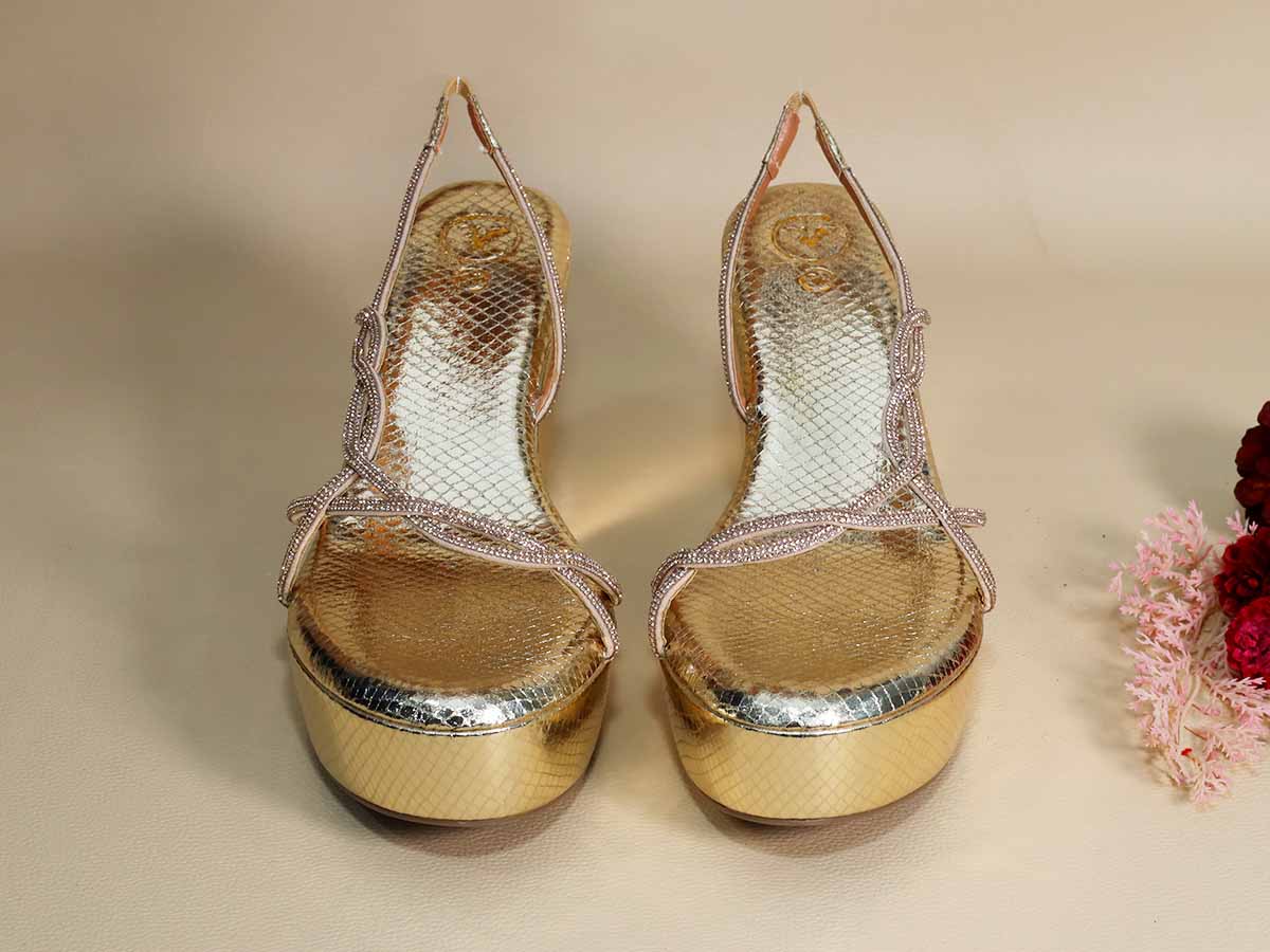 Renne Gold Wedge
