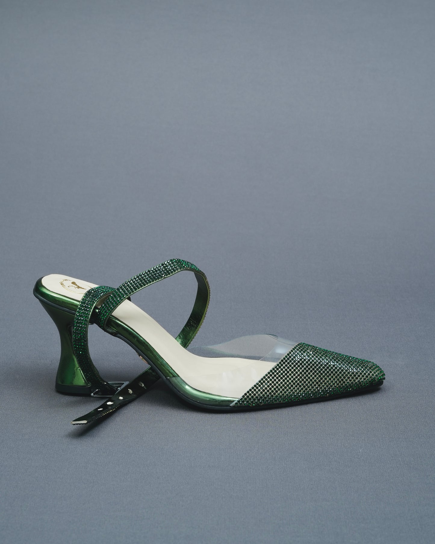Closed Toe Faux Leather Green Sleek Cheek Heels