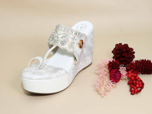 White Kolhapuri Wedge