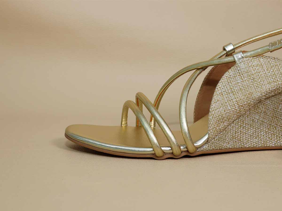 Gold String Half Wedge
