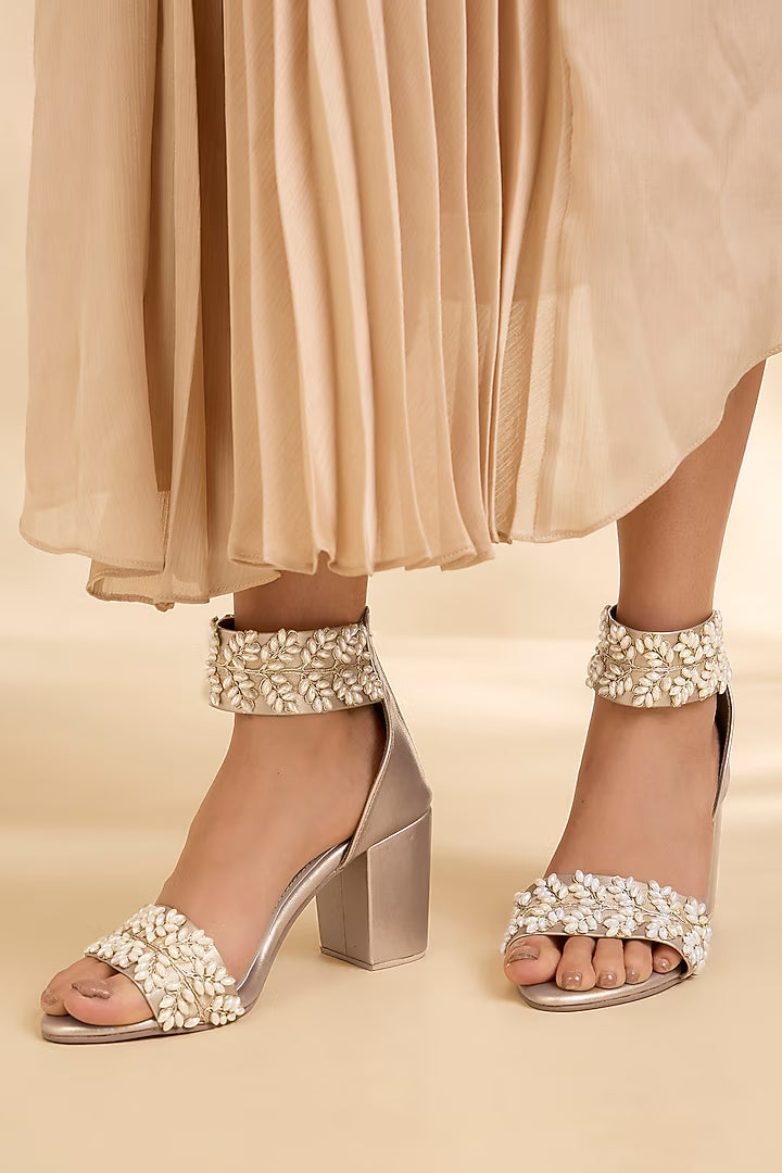 Swadesh Moti Gold Heel [Socks Gold]
