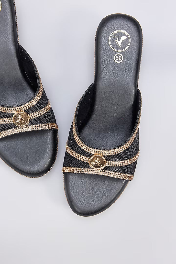BLACK LOGO GOLD SYNTHETIC LEATHER METALLIC EMBROIDERED WEDGE
